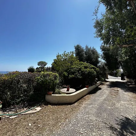 Maison Individuelle Spacieuse Avec Jardin A - Fr-1-252a-135 Nyaraló Cagnes-sur-Mer